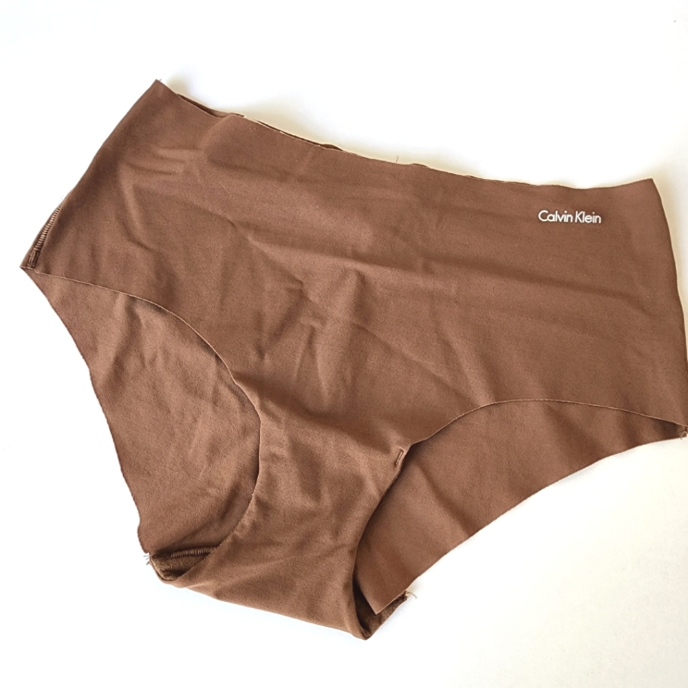 Calvin Klein dark brown unlined hiphugger S New